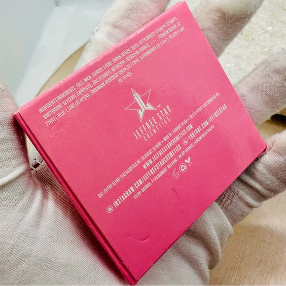 NEW! Jeffree Star Cosmetics Artistry Singles I’m Cold Eyeshadow - Picture 12 of 14